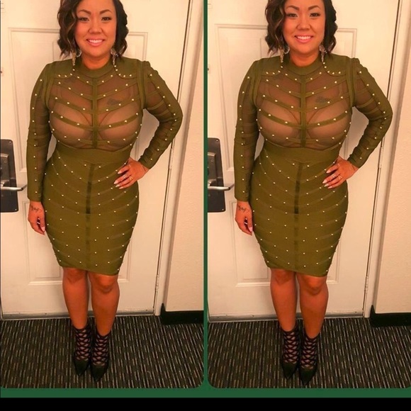 Brand new dress - Picture 7 of 8